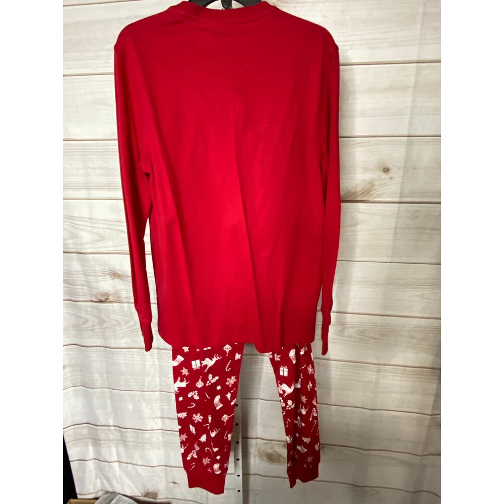 Brand New Family PJ's Macy's Men's Size Small Red Christmas Pajama 2 Piece Set - Picture 2 of 6